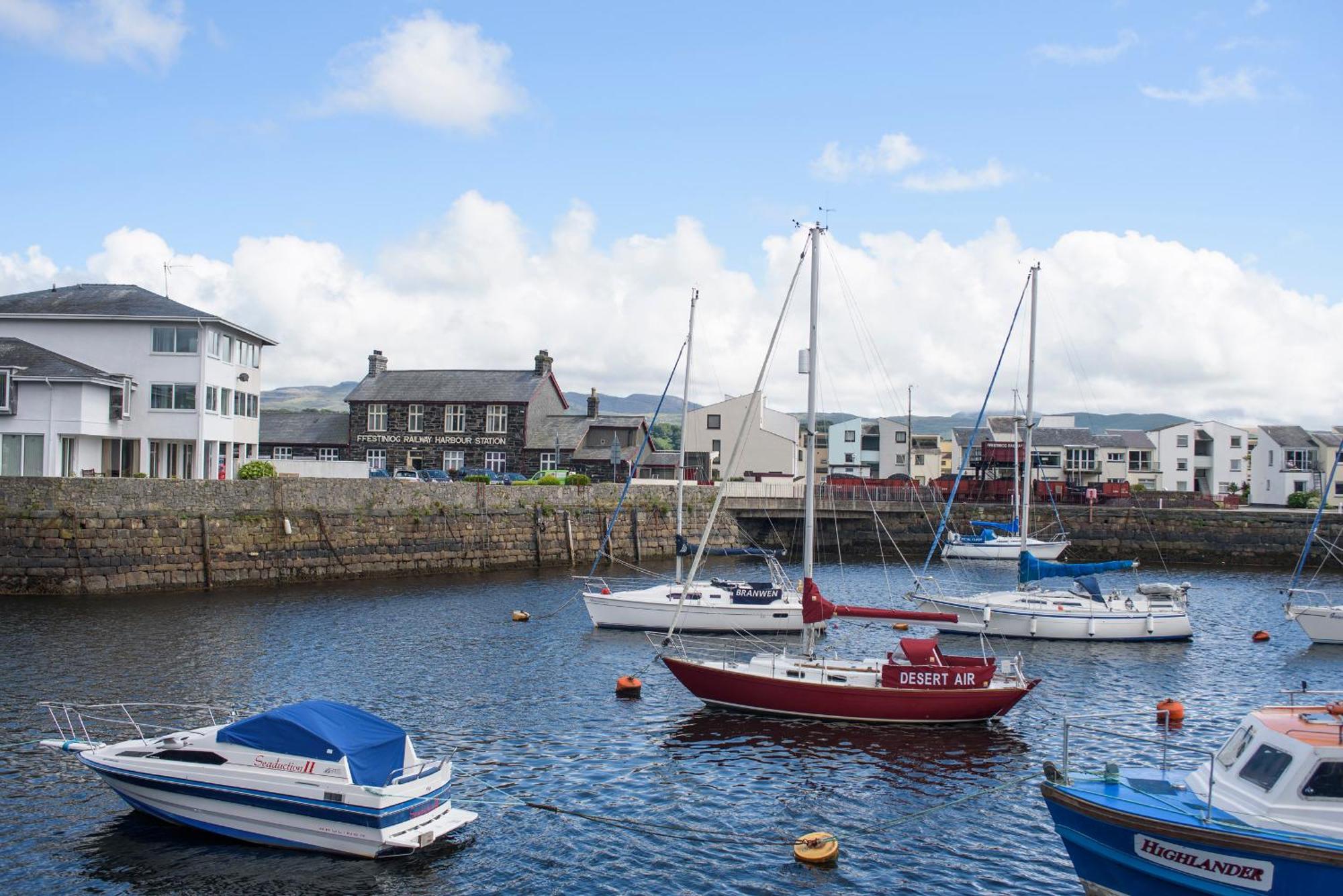 Cornhill Courtyard Appartement Porthmadog Buitenkant foto